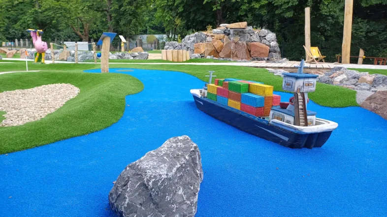 Minigolfbahn