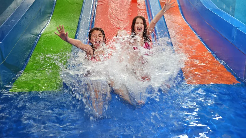 3 fach Rutsche Triple Slides mit 2 Kindern