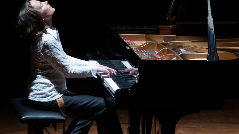 helene grimaud spielt Klavier beim Klavierfestival Ruhr.