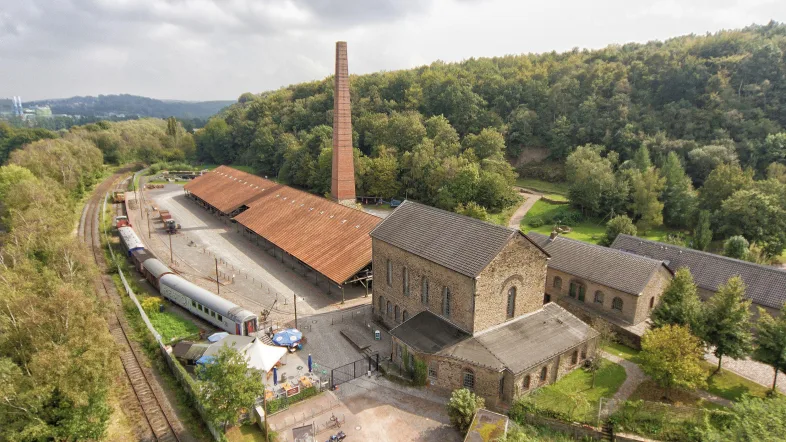 Gebäude der Zeche Nachtigall und ehemaligen Ziegelei aus der Luft.