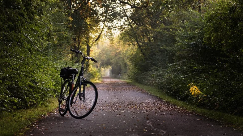 Metropolradruhr-Fahrrad auf einem Weg im städteübergreifenden Einsatz.