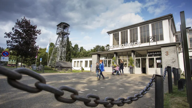 Eingang des Sauerländer Besucherbergwerk Ramsbeck.