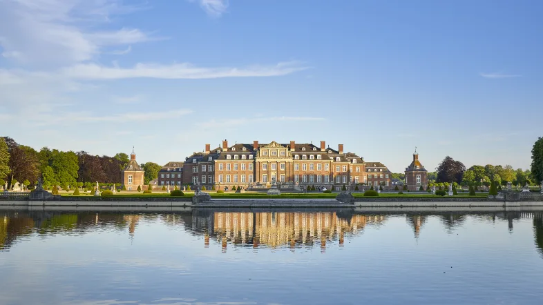 Schloss Nordkirchen mit See.